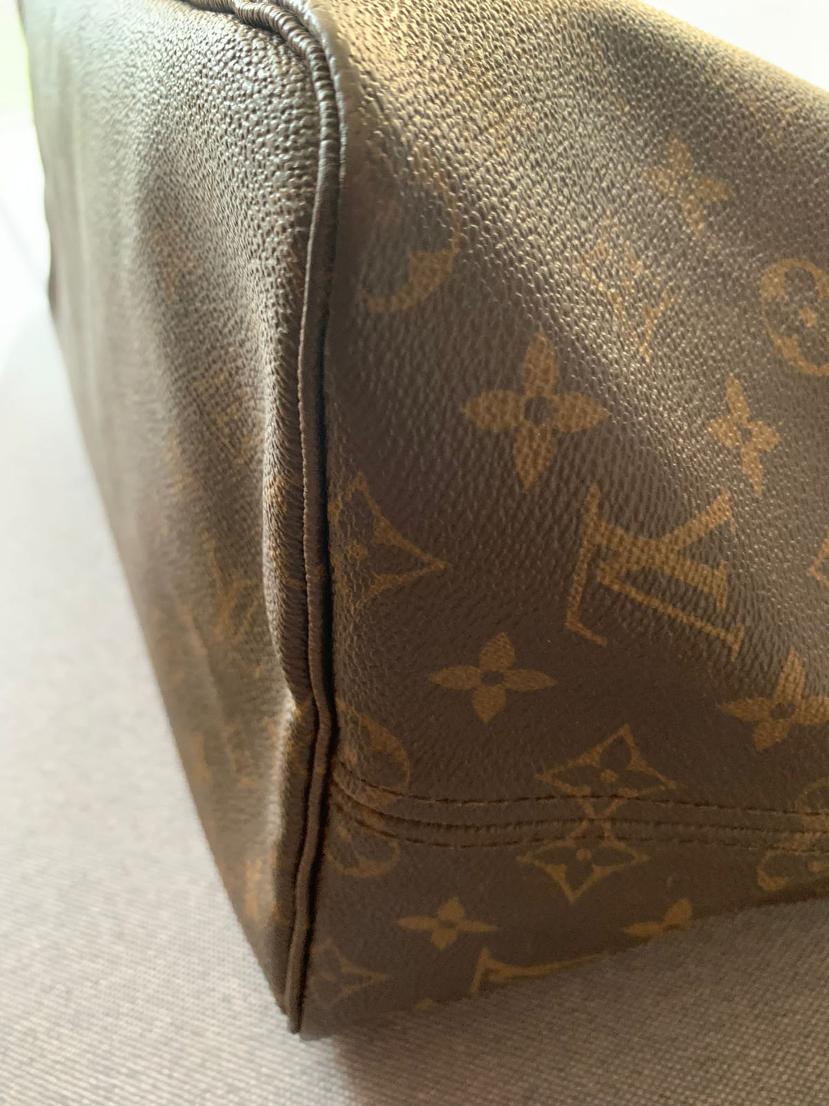 LOUIS VUITTON NEVERFULL GM