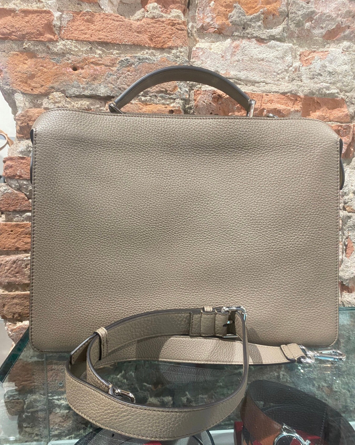 BORSA FENDI PEEKABOO ISEEU