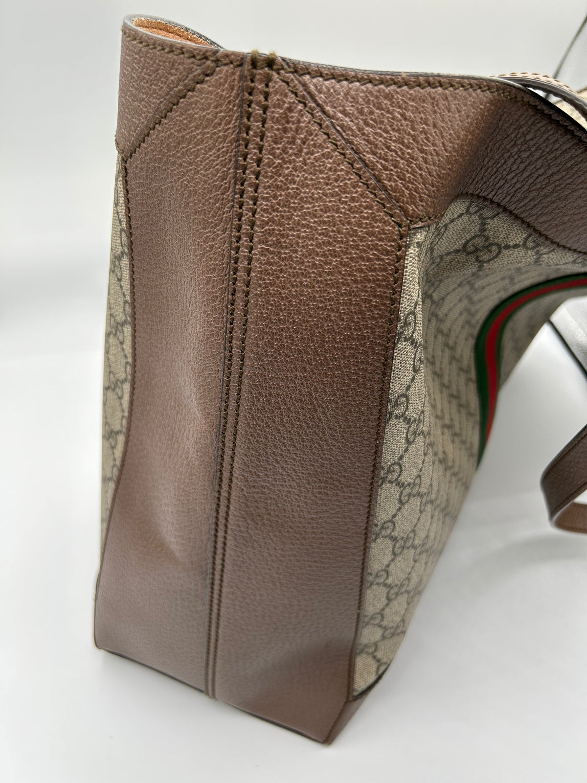 GUCCI BORSA SHOPPING OPHIDIA IN GG SUPREME