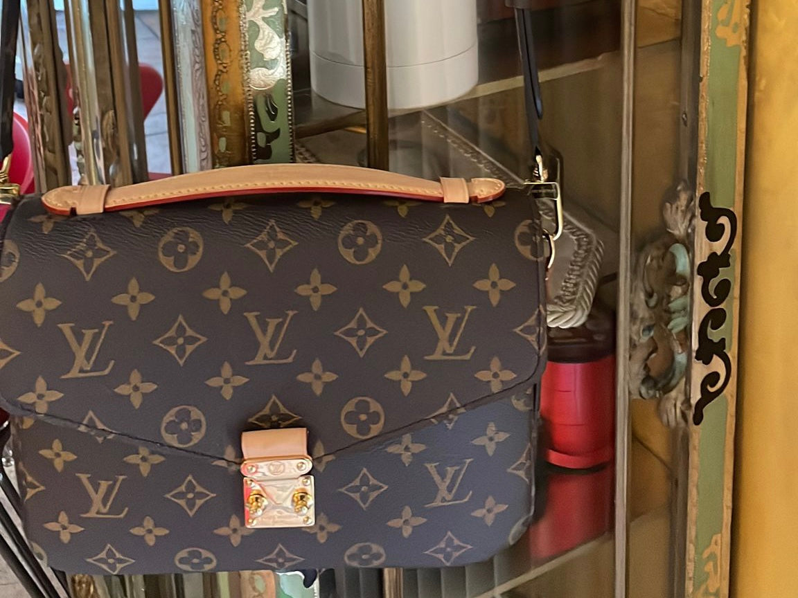 LOUIS VUITTON METIS