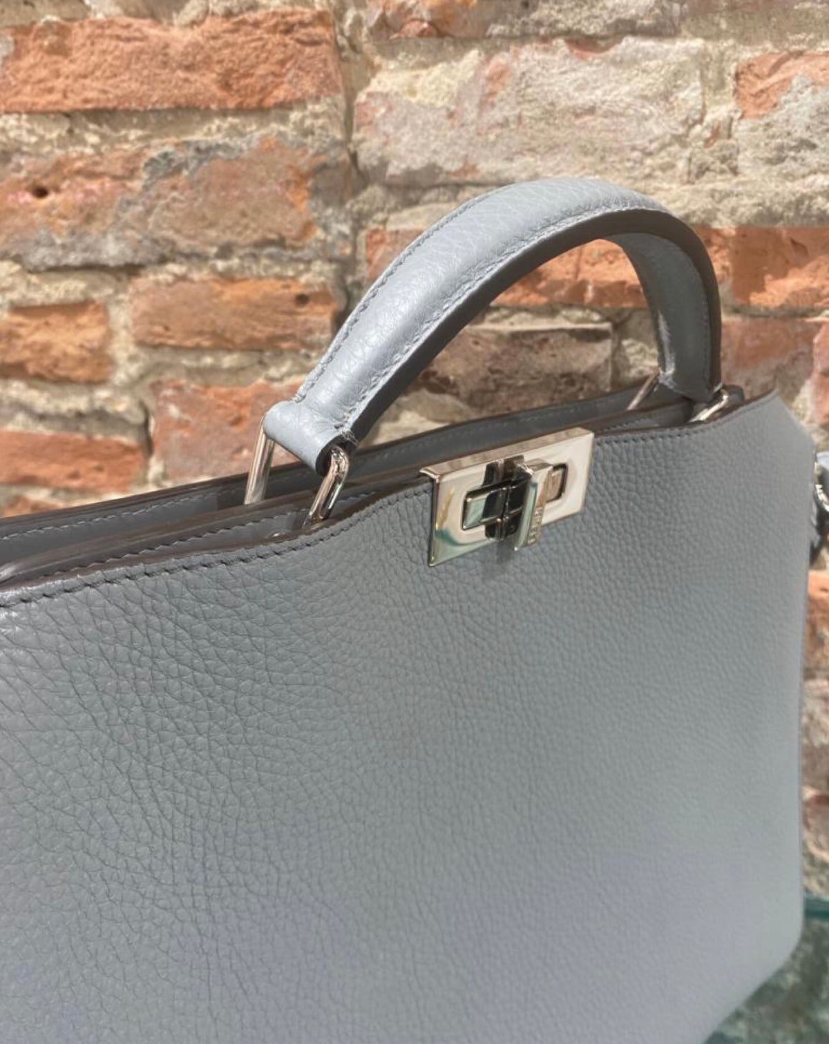 BORSA FENDI PEEKABOO ISEEU