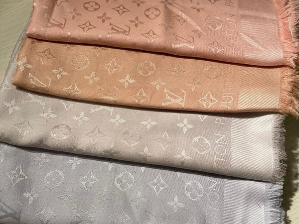 LOUIS VUITTON SCIALLE CLASSIC e SHINE MONOGRAM
